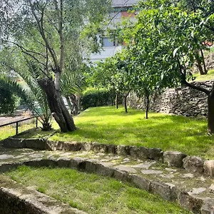 blue-garden.hotelitalianriviera.com/
